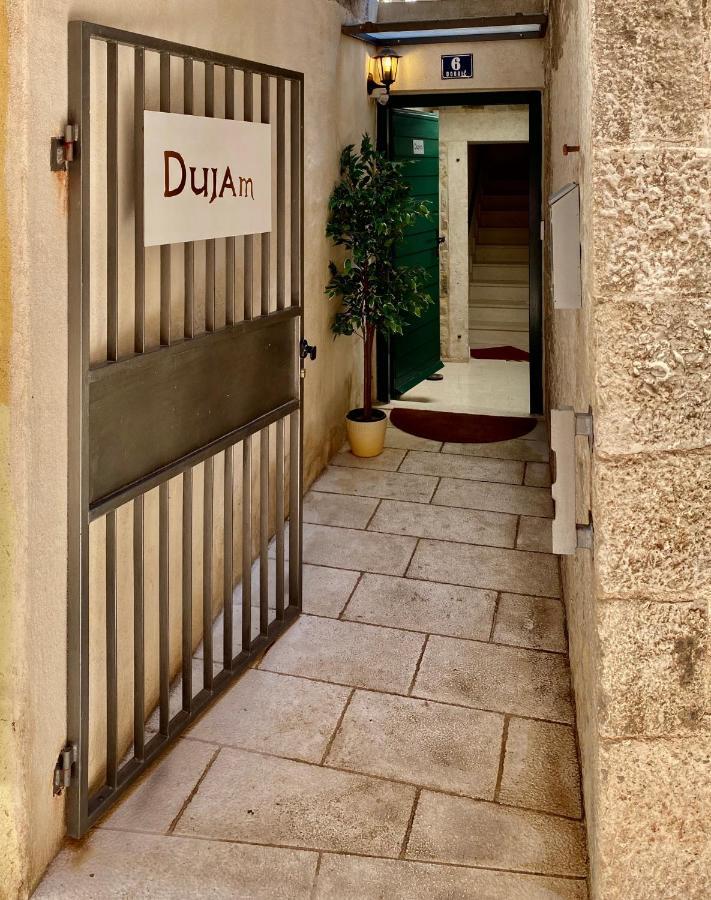 Apartments & Rooms Dujam Split Extérieur photo
