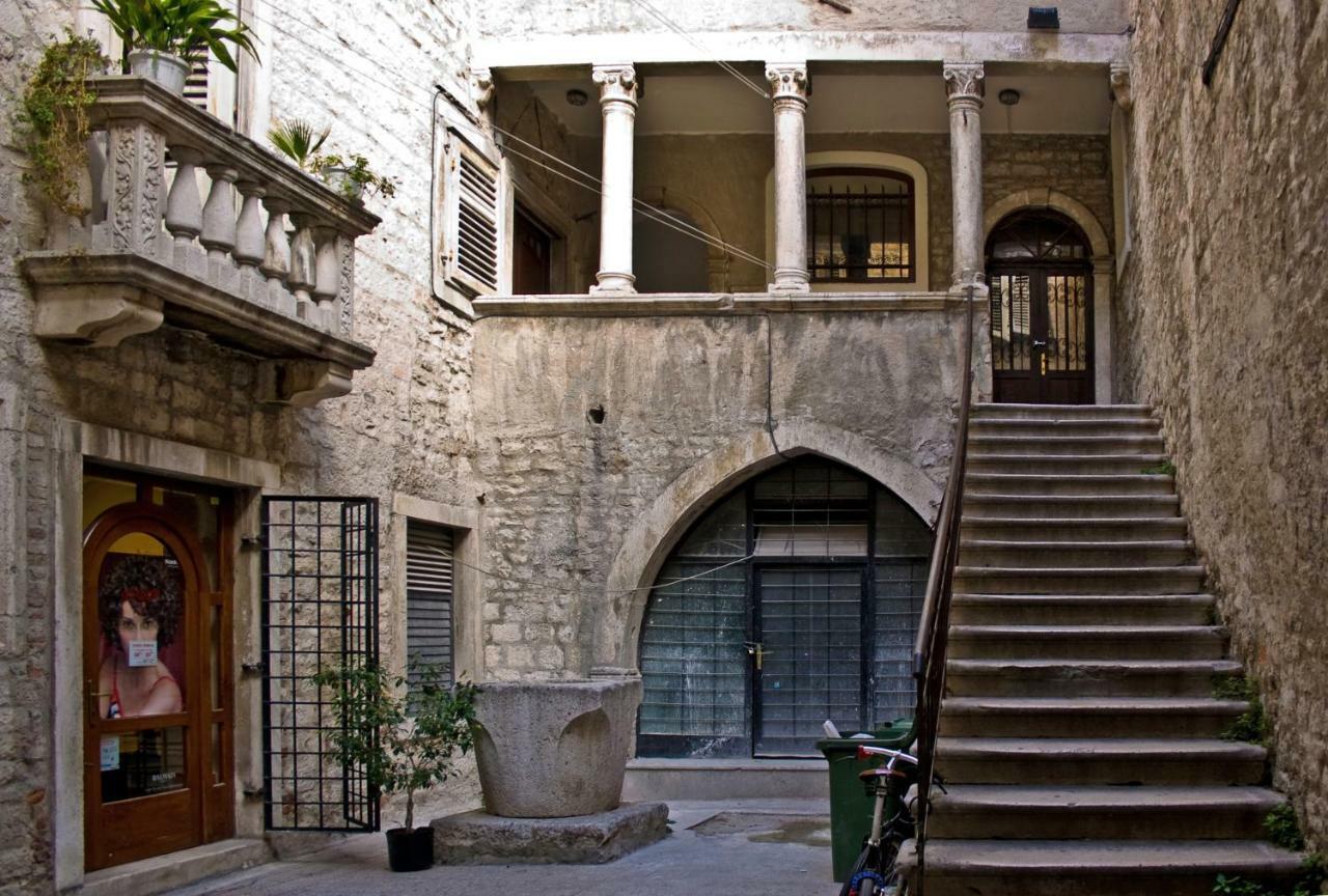 Apartments & Rooms Dujam Split Extérieur photo